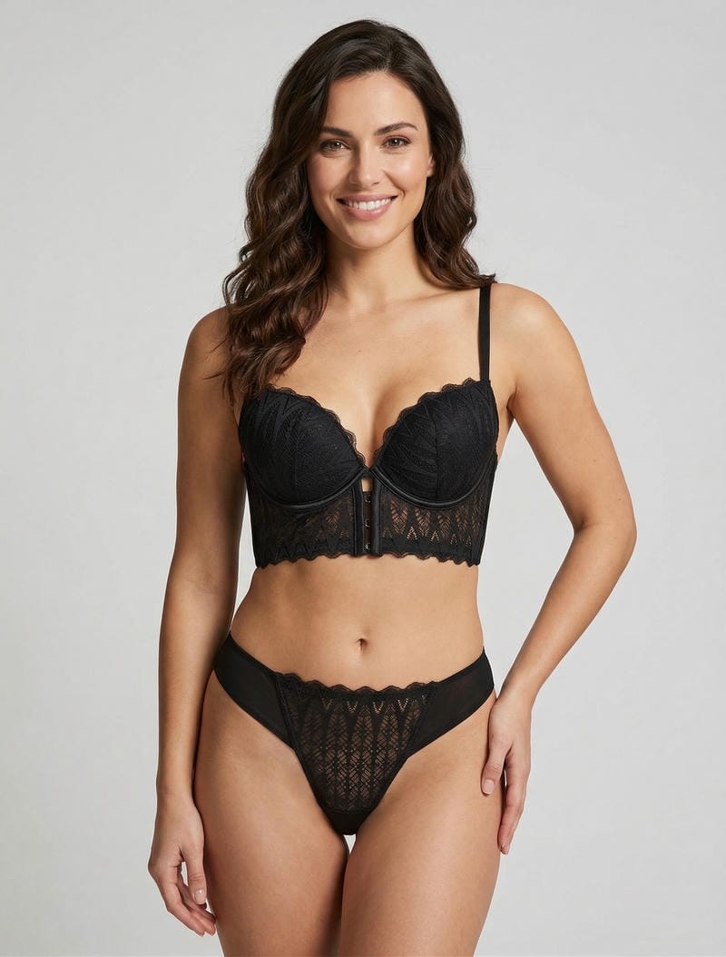 Completo reggiseno e perizoma in pizzo - Nero