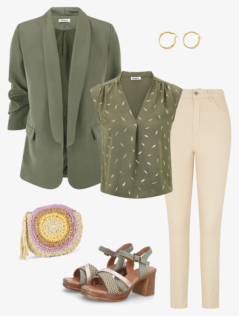 Look Anya - 1